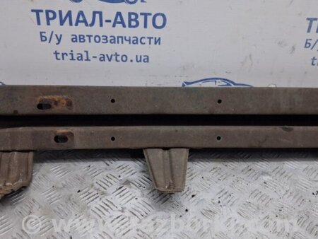 ФОТО Усилитель бампера передний для Toyota Land Cruiser Prado 120 Киев