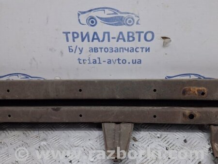 ФОТО Усилитель бампера передний для Toyota Land Cruiser Prado 120 Киев