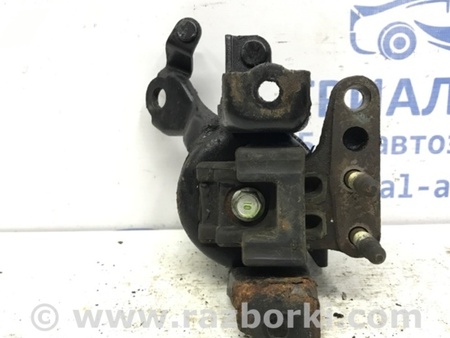 ФОТО Подушка ДВС правая для Toyota Avensis T250 (02.2003-10.2009) Киев