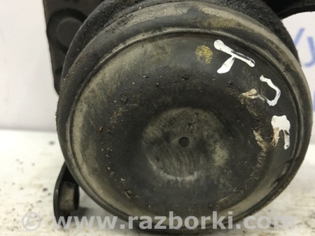 ФОТО Подушка ДВС правая для Toyota Avensis T250 (02.2003-10.2009) Киев