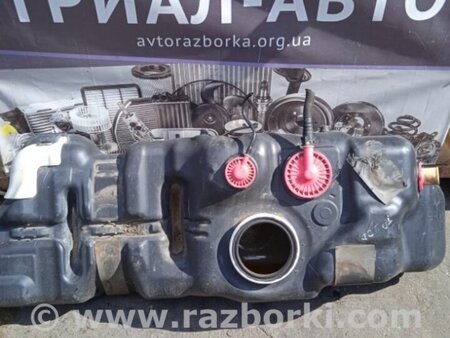 ФОТО Бак топливный пластик для Toyota Land Cruiser Prado 120 Киев