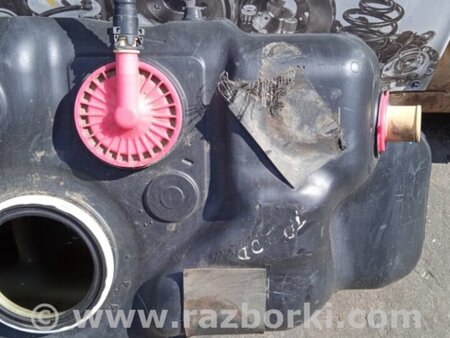 ФОТО Бак топливный пластик для Toyota Land Cruiser Prado 120 Киев