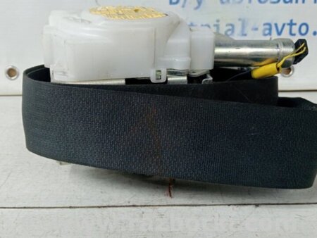 ФОТО Ремень безопасности передний правый для Toyota RAV-4 (15-18) Киев