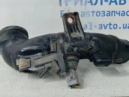 ФОТО Патрубок интеркулера для Toyota RAV-4 (15-18) Киев