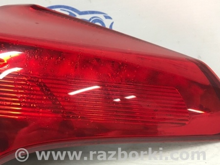 ФОТО Фонарь задний внешний правый для Toyota RAV-4 (15-18) Киев