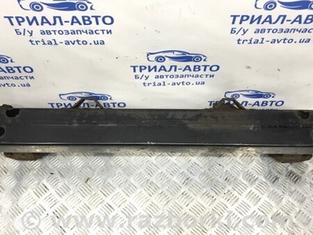 ФОТО Усилитель бампера передний для Toyota Land Cruiser Prado 120 Киев