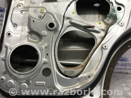 ФОТО Дверь задняя правая для Toyota Land Cruiser Prado 120 Киев