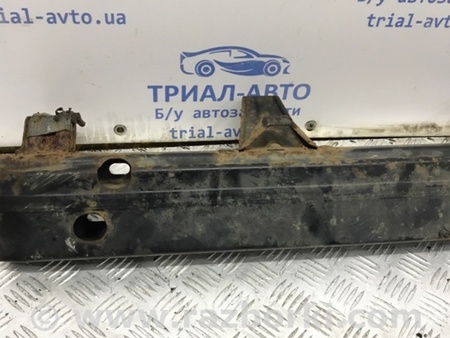 ФОТО Усилитель бампера передний для Toyota Land Cruiser Prado 120 Киев