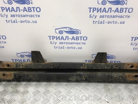 ФОТО Усилитель бампера передний для Toyota Land Cruiser Prado 120 Киев