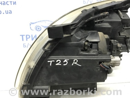 ФОТО Фара правая галоген для Toyota Avensis T250 (02.2003-10.2009) Киев