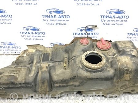 ФОТО Бак топливный пластик для Toyota Land Cruiser Prado 120 Киев