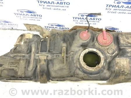 ФОТО Бак топливный пластик для Toyota Land Cruiser Prado 120 Киев