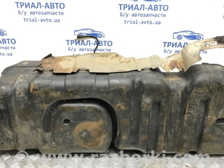 ФОТО Бак топливный пластик для Toyota Land Cruiser Prado 120 Киев