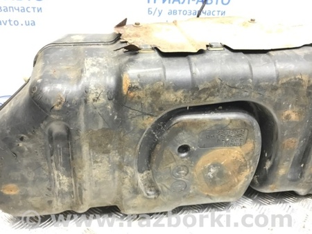 ФОТО Бак топливный пластик для Toyota Land Cruiser Prado 120 Киев