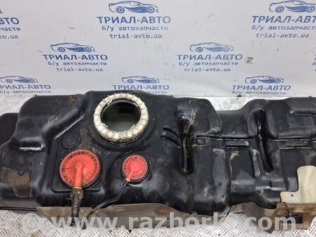 ФОТО Бак топливный пластик для Toyota Land Cruiser Prado 120 Киев