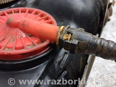 ФОТО Бак топливный пластик для Toyota Land Cruiser Prado 120 Киев