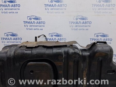 ФОТО Бак топливный пластик для Toyota Land Cruiser Prado 120 Киев
