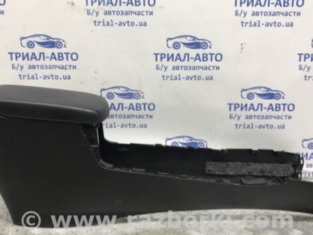 ФОТО Подлокотник для Toyota RAV-4 (15-18) Киев