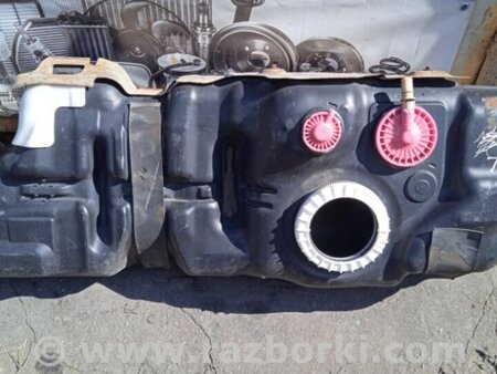 ФОТО Бак топливный пластик для Toyota Land Cruiser Prado 120 Киев