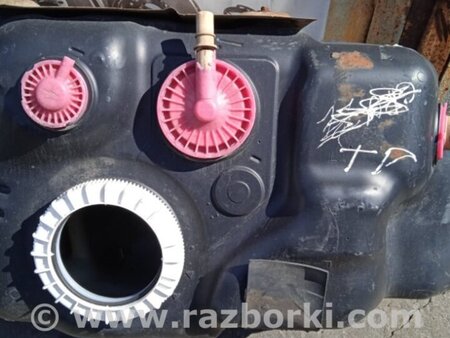 ФОТО Бак топливный пластик для Toyota Land Cruiser Prado 120 Киев