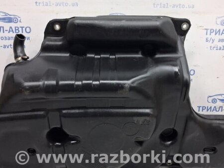 ФОТО Бак топливный пластик для Toyota Auris E150 (10.2006-11.2012) Київ