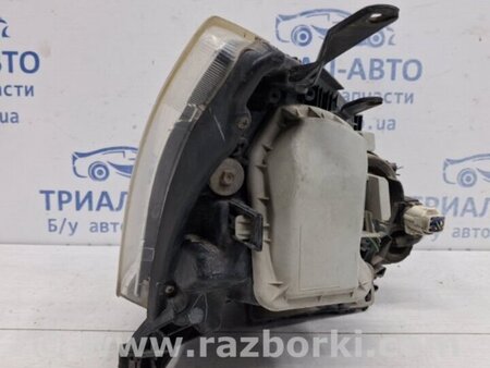 ФОТО Фара левая галоген для Toyota Avensis T250 (02.2003-10.2009) Київ
