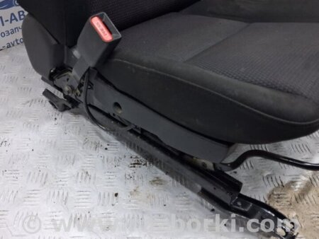 ФОТО Сиденье переднее левое для Mazda 3 BK (2003-2009) (I) Київ