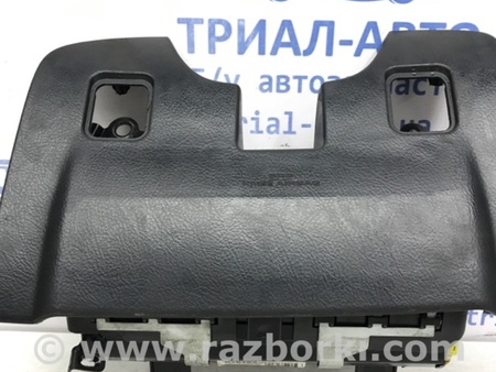 ФОТО подушка в колени для Toyota Avensis T250 (02.2003-10.2009) Киев
