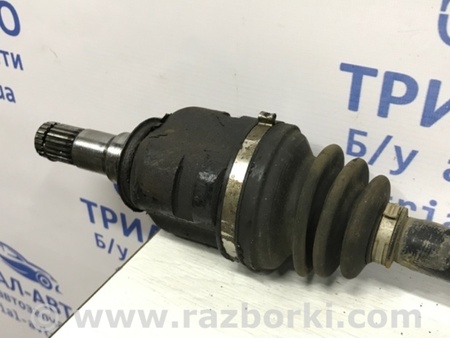 ФОТО Привод передний правый МКПП для Toyota Avensis T250 (02.2003-10.2009) Киев