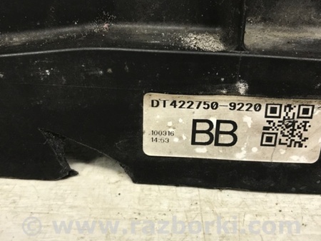 ФОТО Диффузор с вентилятором радиатора для Toyota Avensis T270 (10.2008-12.2012) Київ