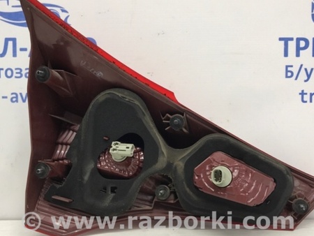 ФОТО Фонарь задний внутренний правый для Toyota RAV-4 (15-18) Киев