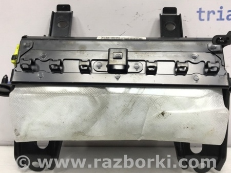 ФОТО подушка в колени для Toyota Avensis T250 (02.2003-10.2009) Київ