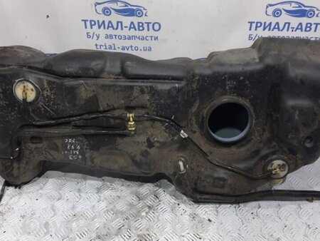 ФОТО Бак топливный пластик для Nissan Tiida/Versa C11 Київ