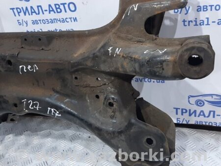 ФОТО Балка передней подвески для Toyota Avensis T270 (10.2008-12.2012) Киев