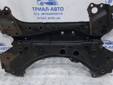 ФОТО Балка передней подвески для Toyota Avensis T270 (10.2008-12.2012) Киев