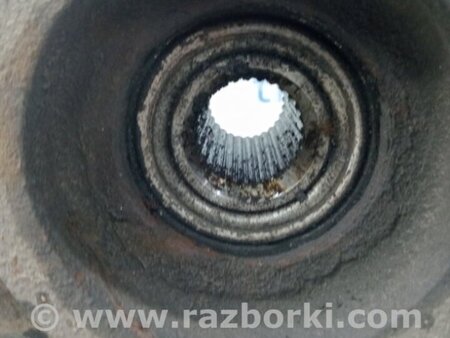 ФОТО Кулак поворотный правый со ступицей для SsangYong Rexton Киев