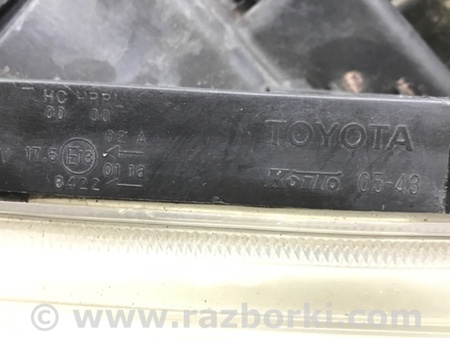 ФОТО Фара правая галоген для Toyota Avensis T250 (02.2003-10.2009) Киев