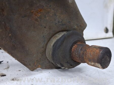 ФОТО Рычаг правый для Mazda 3 BM/BN (2013-2019) (III) Киев