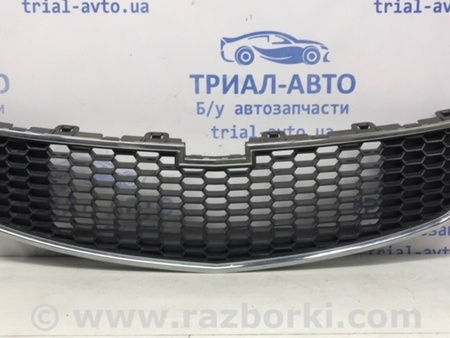 ФОТО Решетка радиатора для Chevrolet Cruze J300 (2008-2016) Киев