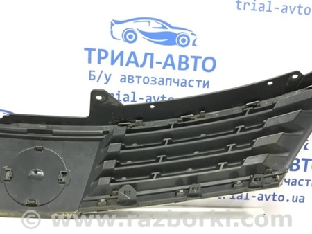 ФОТО Решетка радиатора для Nissan Tiida/Versa C11 Киев