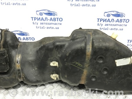 ФОТО Бак топливный пластик для Nissan Tiida/Versa C11 Киев