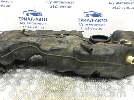 ФОТО Бак топливный пластик для Nissan Tiida/Versa C11 Киев