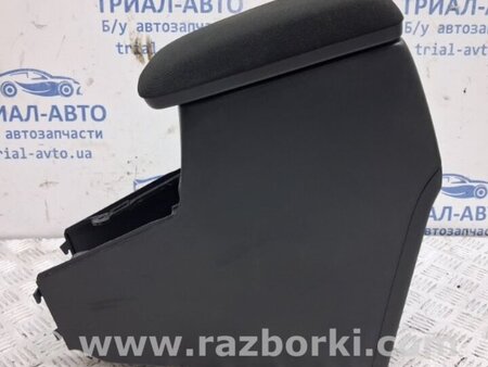 ФОТО Подлокотник для Toyota Auris E150 (10.2006-11.2012) Київ