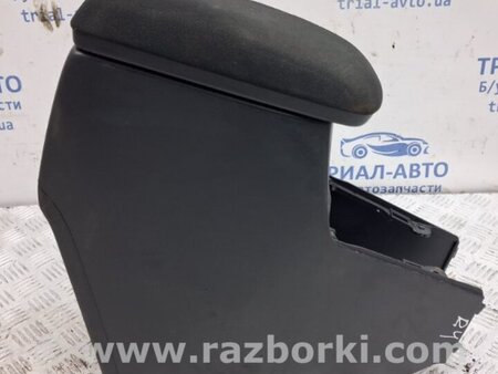 ФОТО Подлокотник для Toyota Auris E150 (10.2006-11.2012) Київ