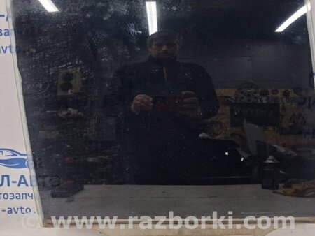 ФОТО Стекло двери заднее правое для Toyota Land Cruiser Prado 120 Киев