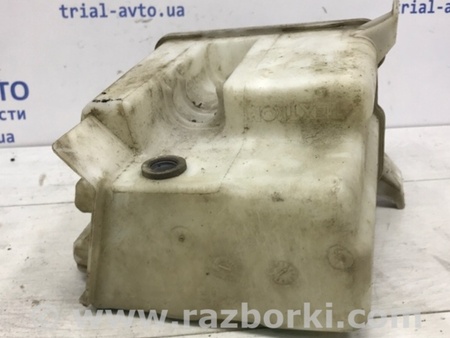 ФОТО Бачок омывателя для Toyota Avensis T250 (02.2003-10.2009) Киев