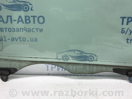 ФОТО Стекло двери переднее правое для Toyota Land Cruiser Prado 120 Киев