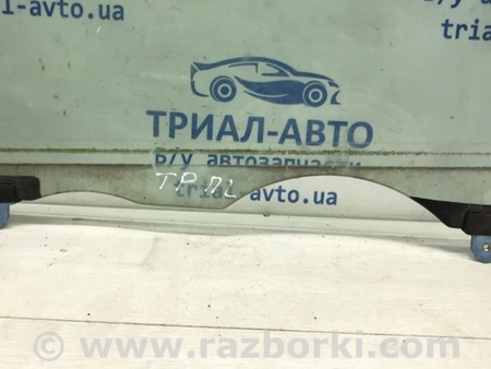 ФОТО Стекло двери переднее левое для Toyota Land Cruiser Prado 120 Киев