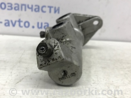 ФОТО Тормозной цилиндр главный для Toyota Avensis T250 (02.2003-10.2009) Киев