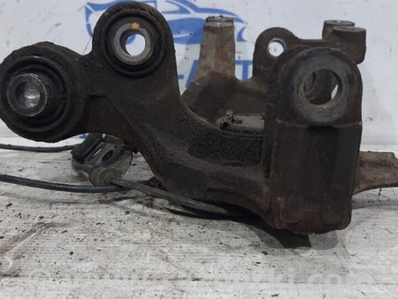 ФОТО Цапфа задняя правая для Hyundai ix35 Tucson Киев